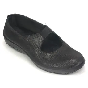 Arcopedico Leina Black Flare (Women's)