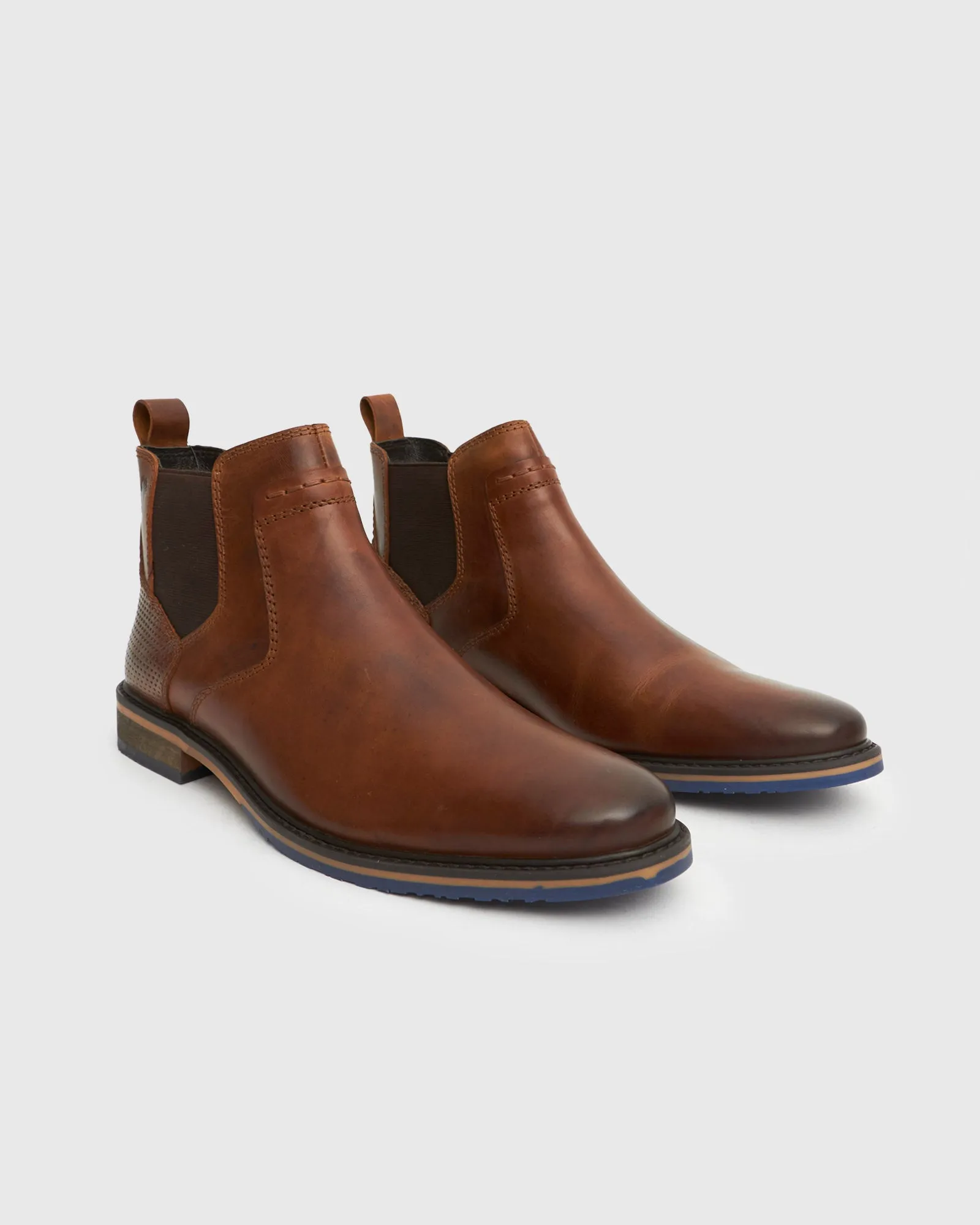 BEVAN Leather Chelsea Boots