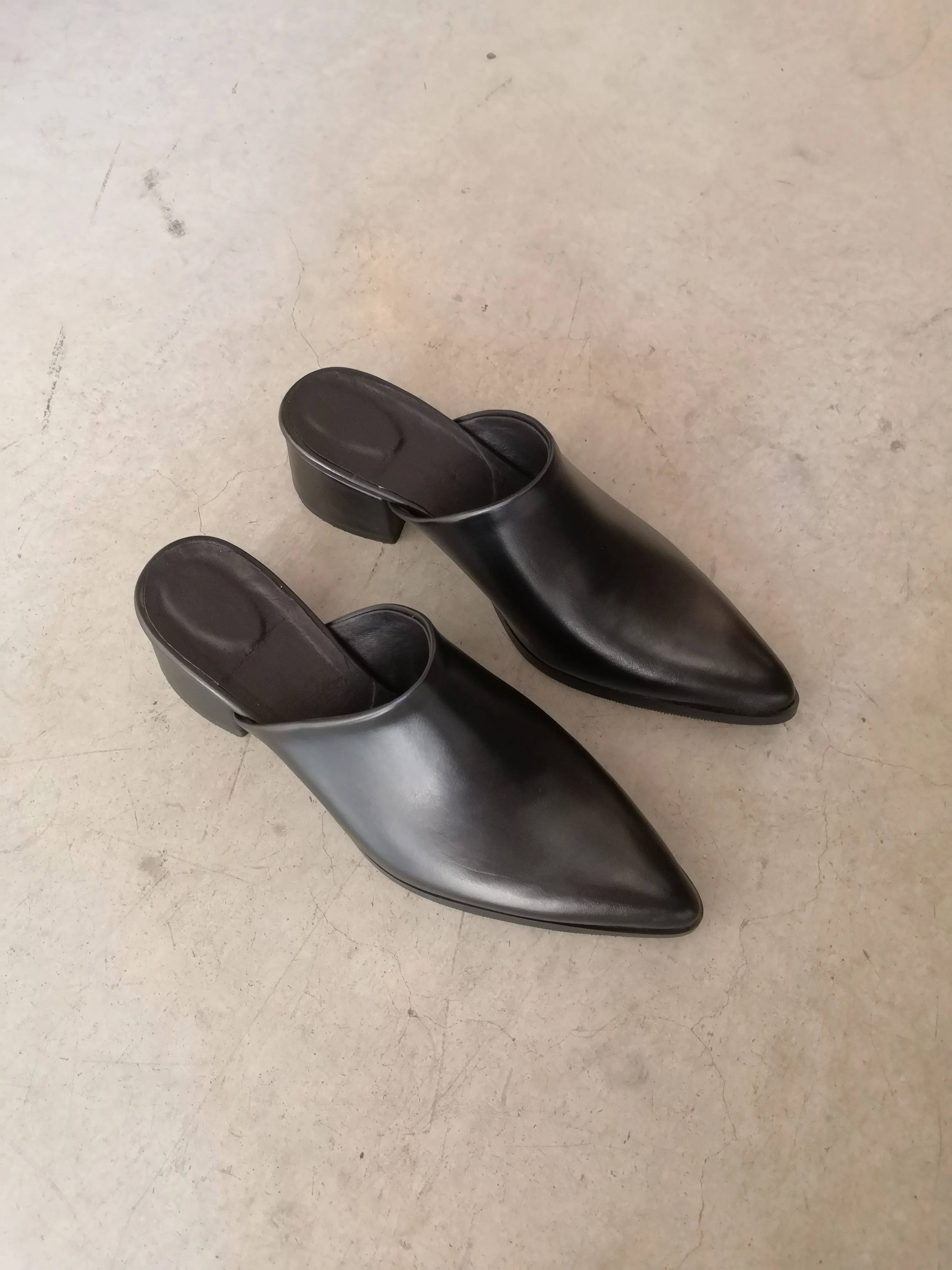 Black Mules Covered Heel 5 cm