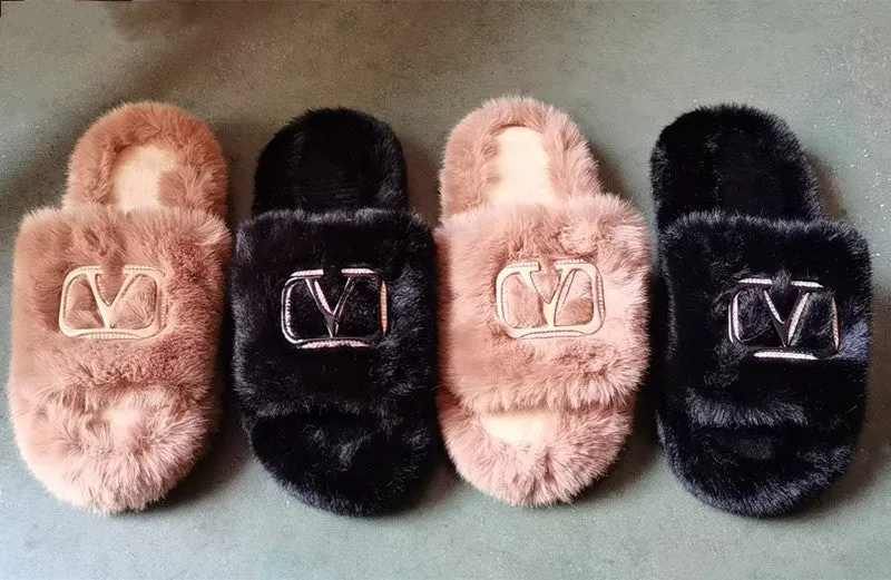 Fashion Letter Buckle Plush Slippers（HPSD183）