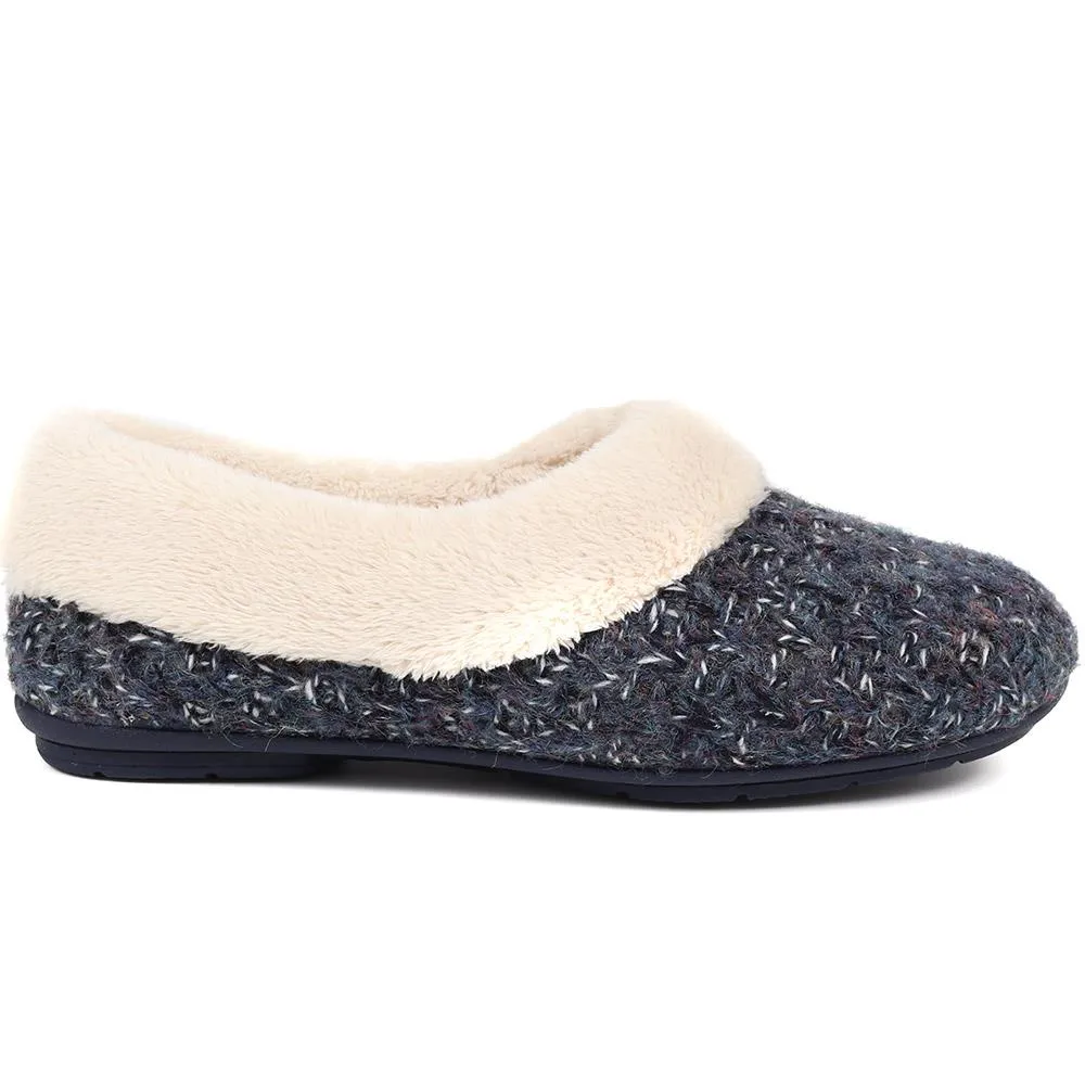 Faux Fur Lined Slippers - CARIANA / 324 749